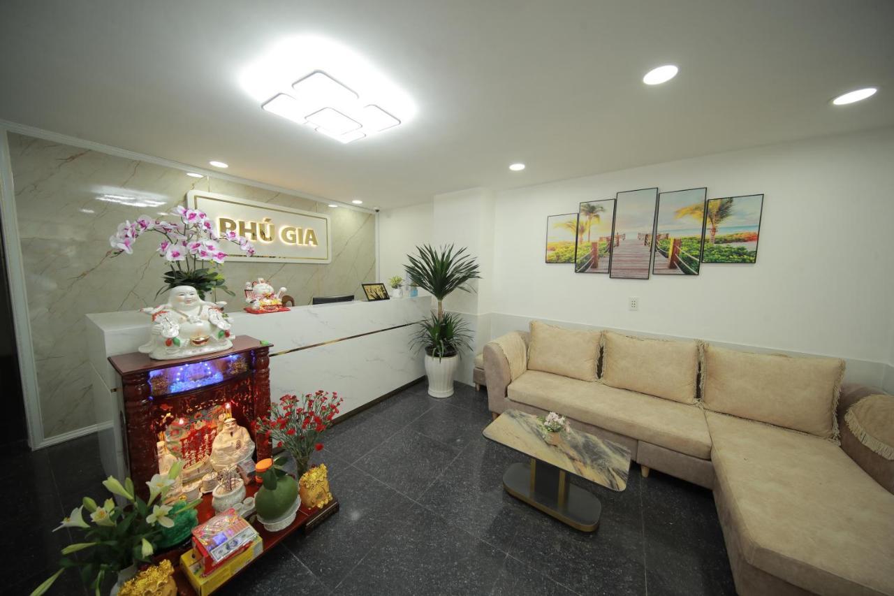 Phu Gia Bui Vien Hotel Ho Şi Min Exterior foto