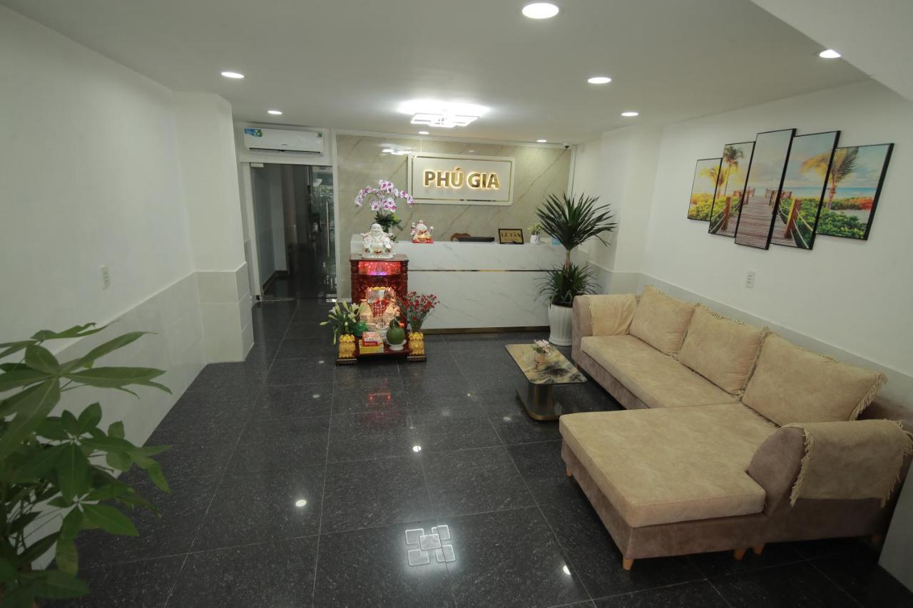 Phu Gia Bui Vien Hotel Ho Şi Min Exterior foto
